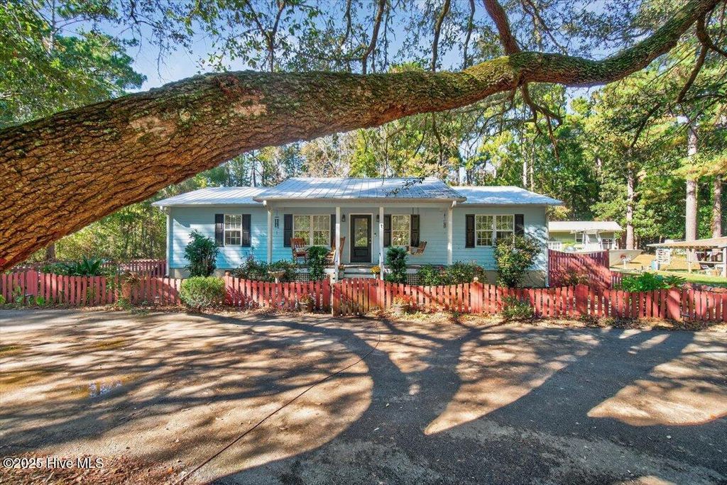 Photo of 1109 Middle Sound Loop Road, Wilmington, NC 28411 (MLS # 100539192)