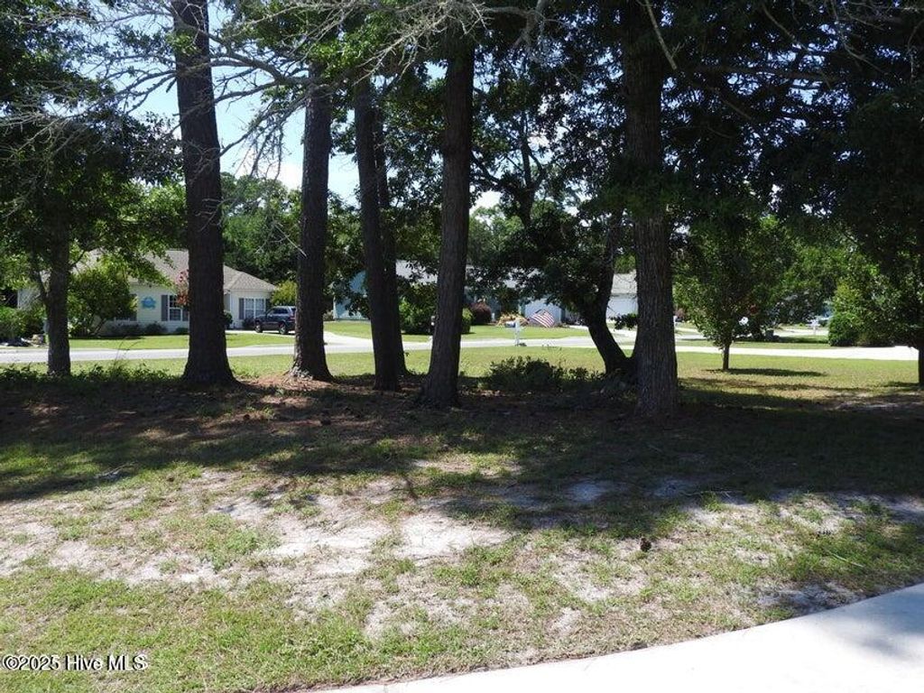 Photo of 1592 Laurel Court SW, Ocean Isle Beach, NC 28469 (MLS # 100536145)