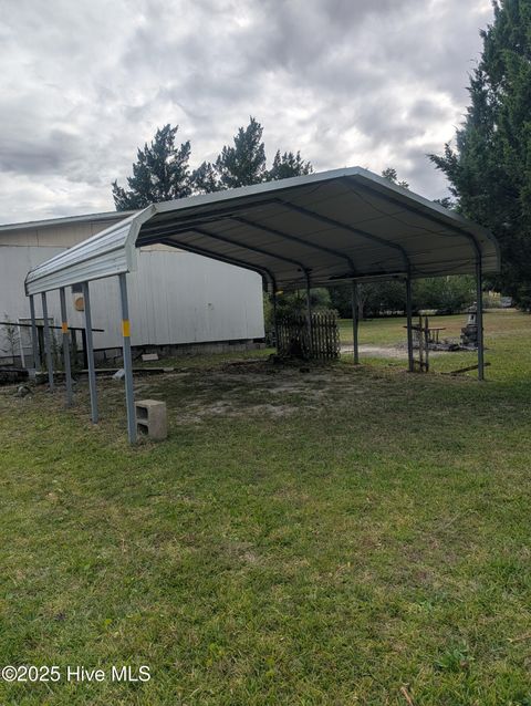 Tiny photo for 233 Pineview Road, Richlands, NC 28574 (MLS # 100533067)