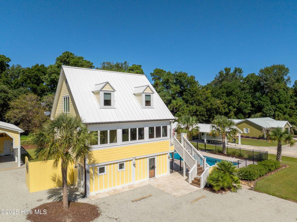 Photo of 112 Midland Lane, Sneads Ferry, NC 28460 (MLS # 100534144)