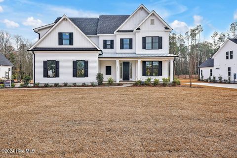 A home in Burgaw