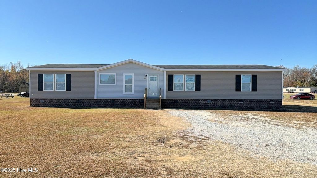 Photo of 454 Whitehurst Lane, Tarboro, NC 27886 (MLS # 100542575)
