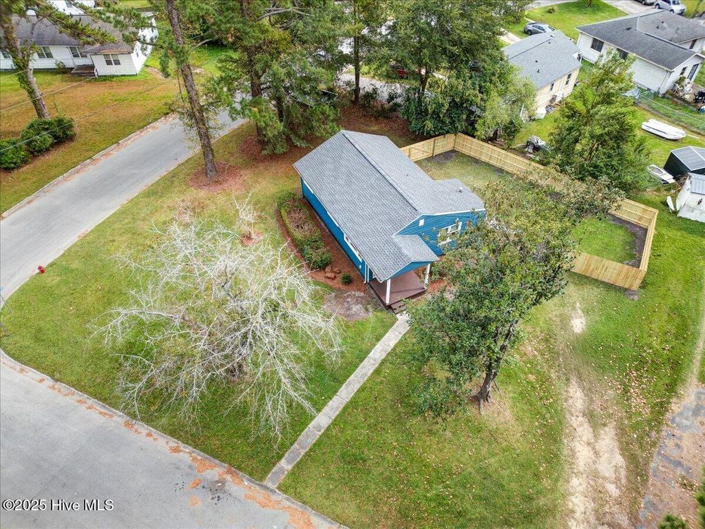 Photo of 1016 Tatum Drive, New Bern, NC 28560 (MLS # 100535291)