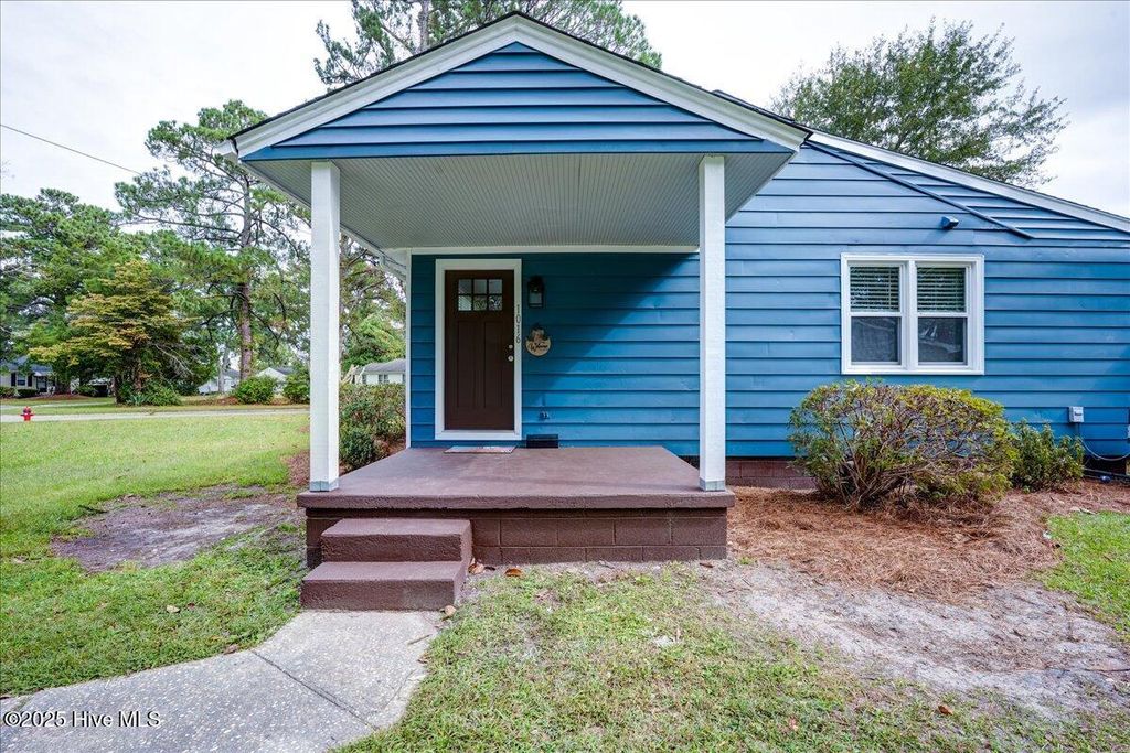 Photo of 1016 Tatum Drive, New Bern, NC 28560 (MLS # 100535291)