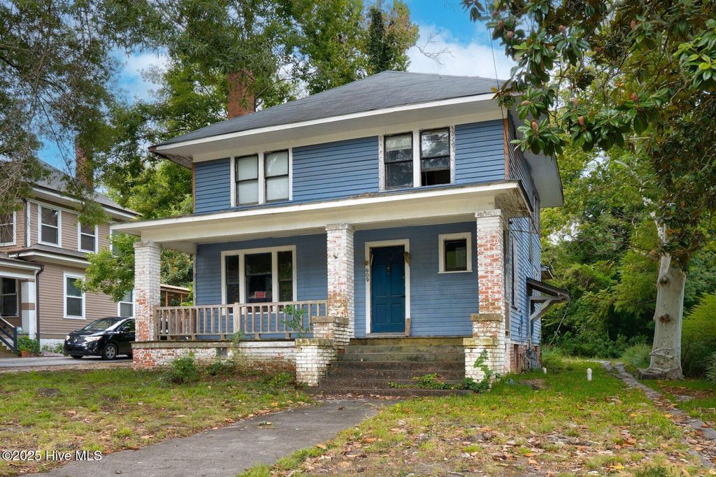 Photo of 609 Tarboro Street, Rocky Mount, NC 27801 (MLS # 100530682)