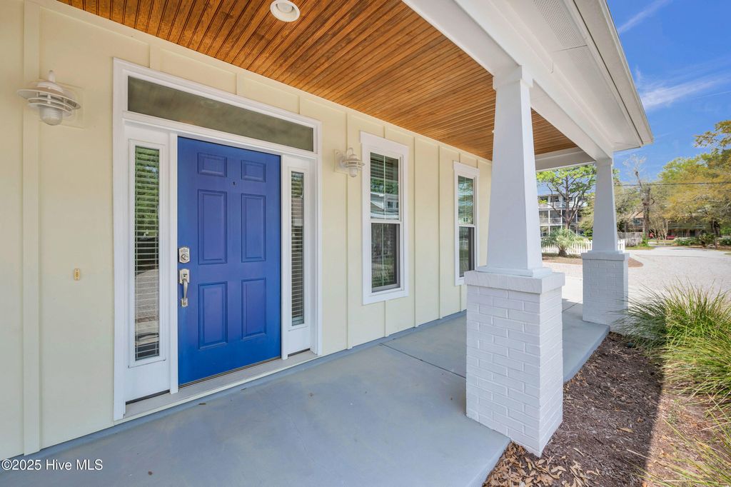 Photo of 511 Spencer Farlow Drive, Carolina Beach, NC 28428 (MLS # 100499917)