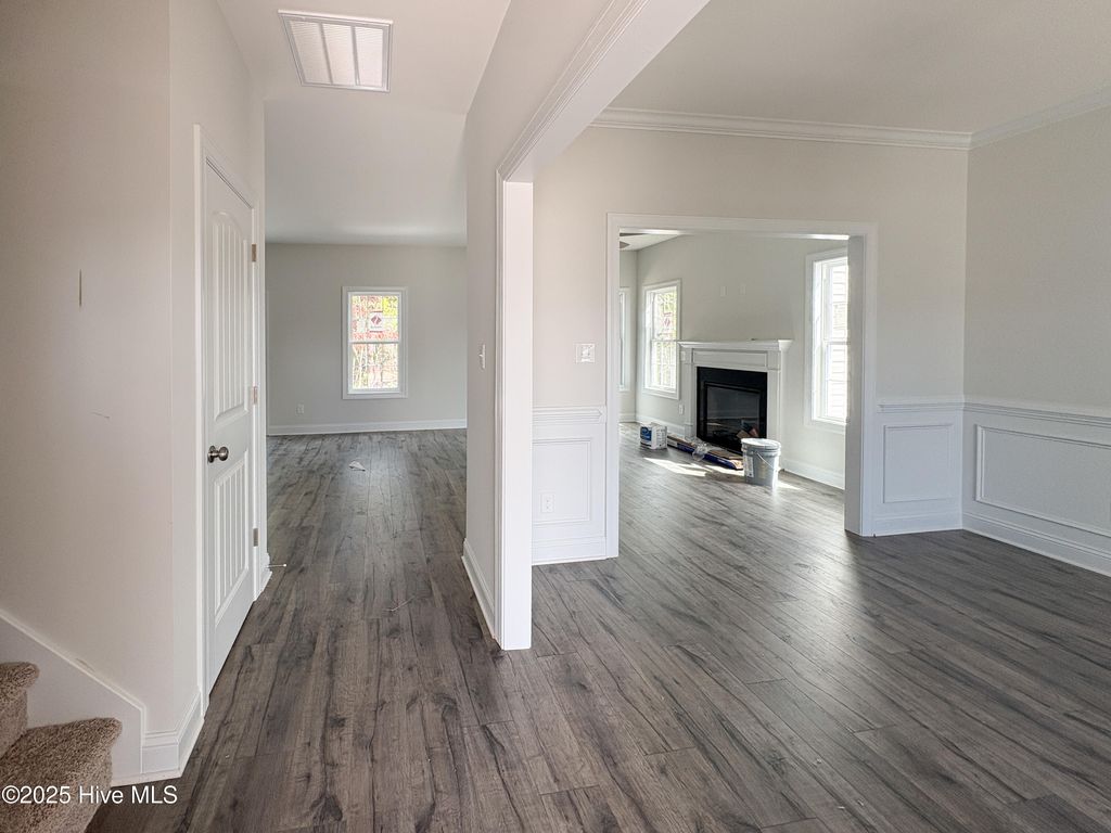 Photo of 718 Ellabond Street, Sneads Ferry, NC 28460 (MLS # 100499951)