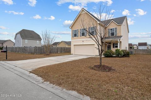 A home in Sneads Ferry