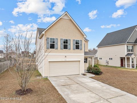 A home in Sneads Ferry