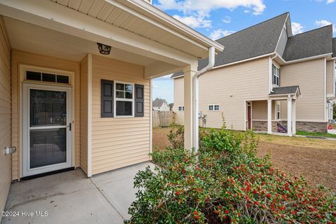 A home in Sneads Ferry