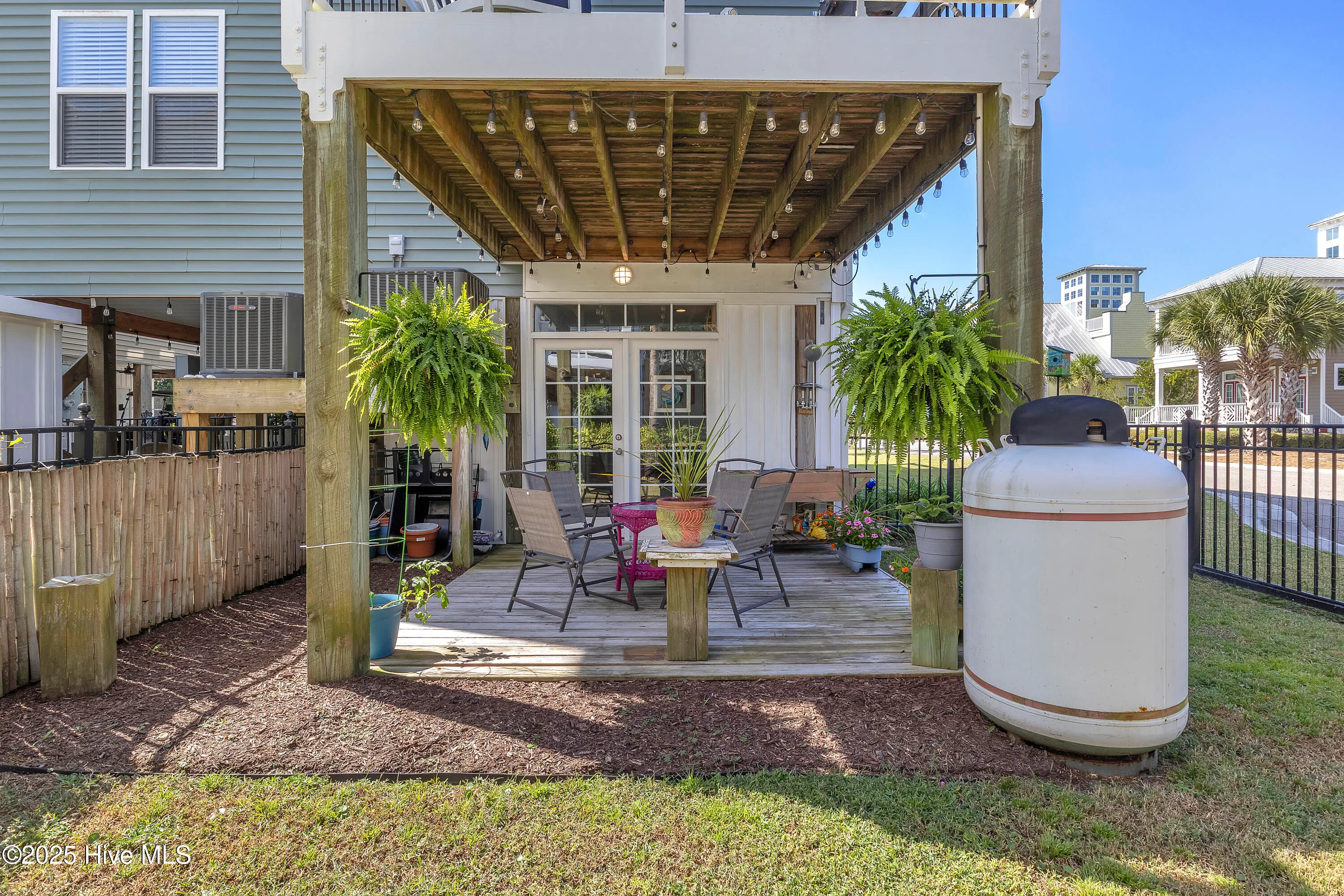 Carolina Beach, North Carolina 28428, United States, 3 Bedrooms Bedrooms, ,3 BathroomsBathrooms,Residential,Active,213983