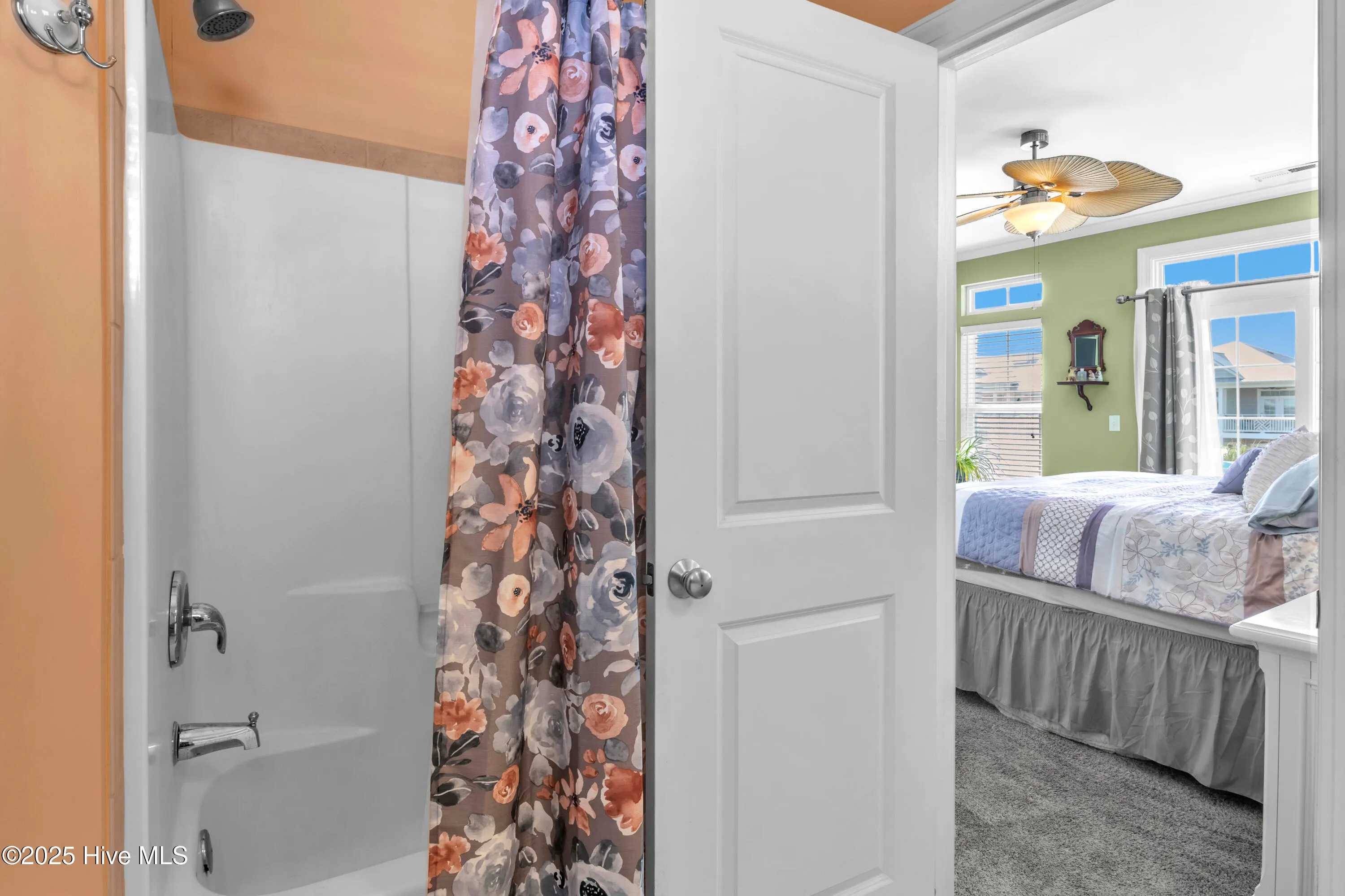 Carolina Beach, North Carolina 28428, United States, 3 Bedrooms Bedrooms, ,3 BathroomsBathrooms,Residential,Active,213983