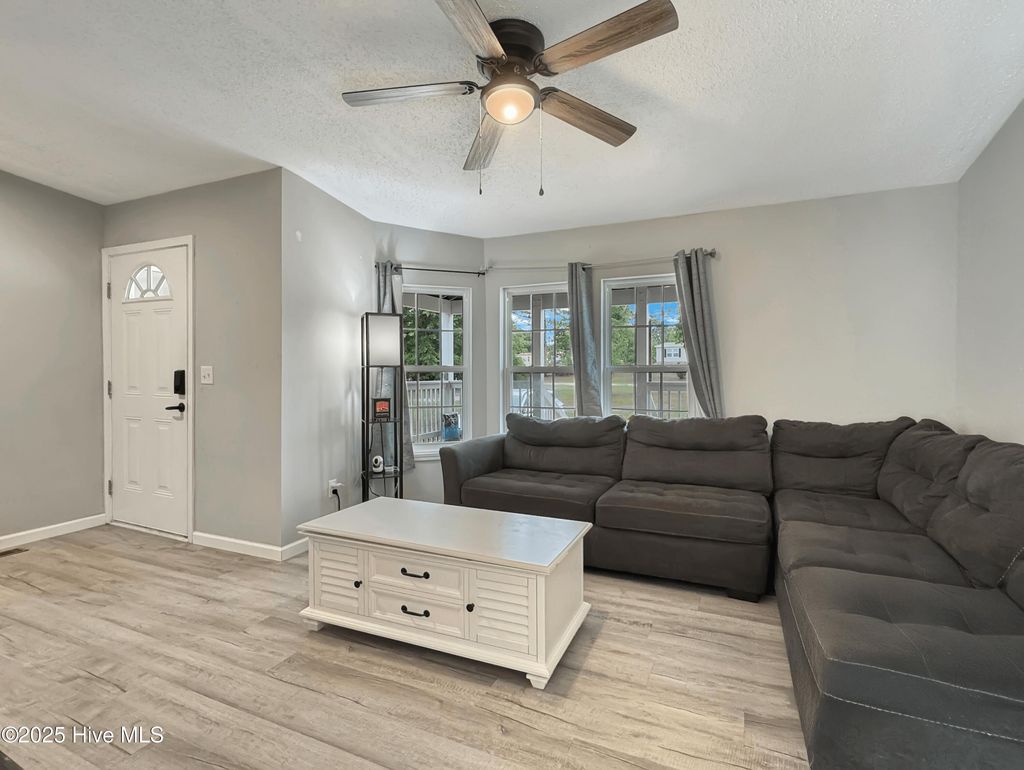 Photo of 70 Little Pond Road, Rocky Point, NC 28457 (MLS # 100518918)