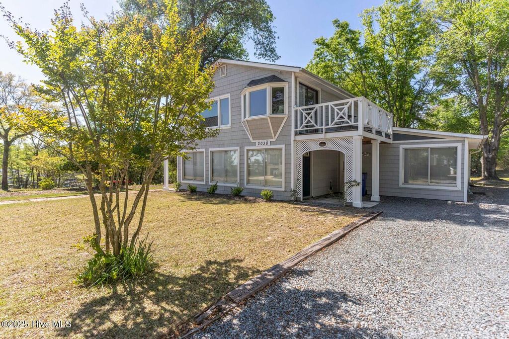 Photo of 2038 Trinity Avenue, Wilmington, NC 28411 (MLS # 100508058)