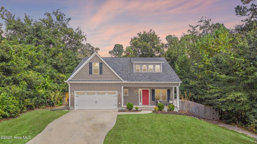 Photo of 220 Hickory Lane, Hampstead, NC 28443 (MLS # 100533307)
