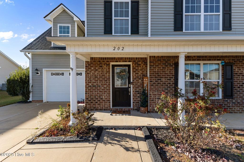 Photo of 202 Ivy Stone Drive, Raeford, NC 28376 (MLS # 100543654)