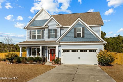 A home in Hubert