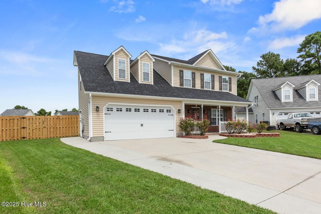 Photo of 105 Pinyon Court, Jacksonville, NC 28546 (MLS # 100528115)