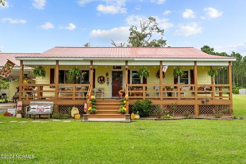 A home in Holly Ridge