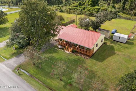 A home in Holly Ridge