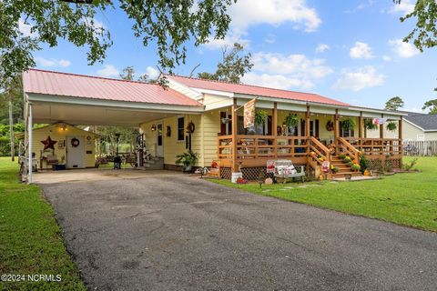 A home in Holly Ridge