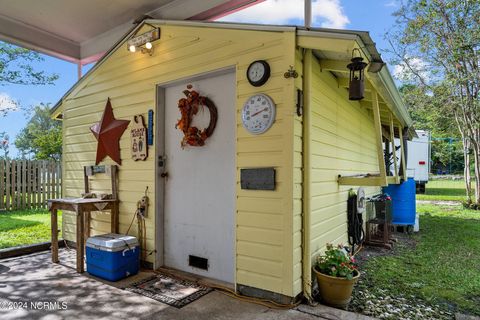 A home in Holly Ridge