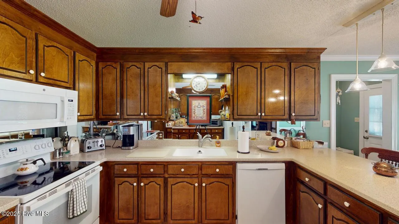 Goldsboro, North Carolina 27534, United States, 3 Bedrooms Bedrooms, ,3 BathroomsBathrooms,Residential,Active,173452