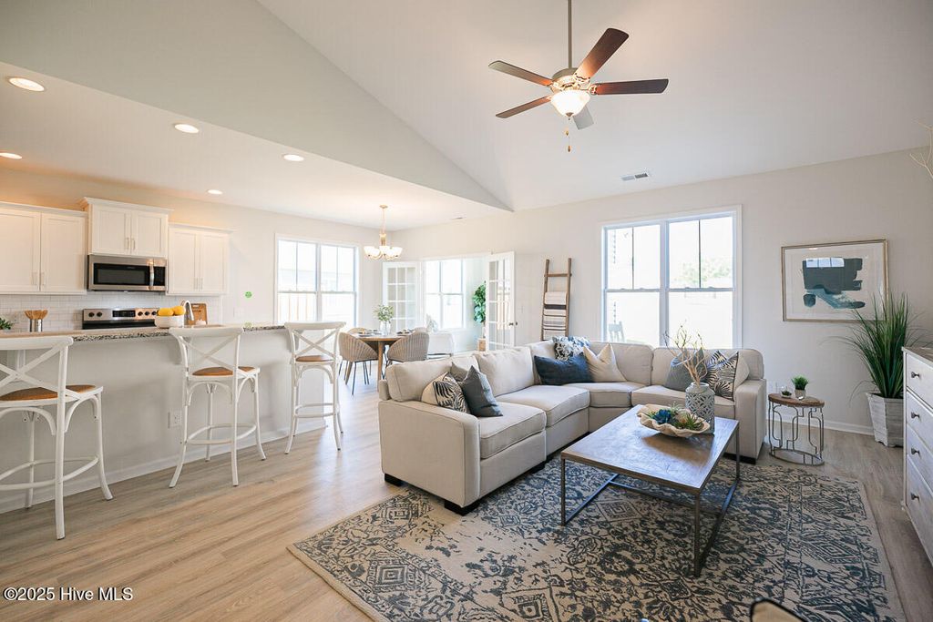 Photo of 1019 Davidson Avenue NE, Leland, NC 28451 (MLS # 100523752)