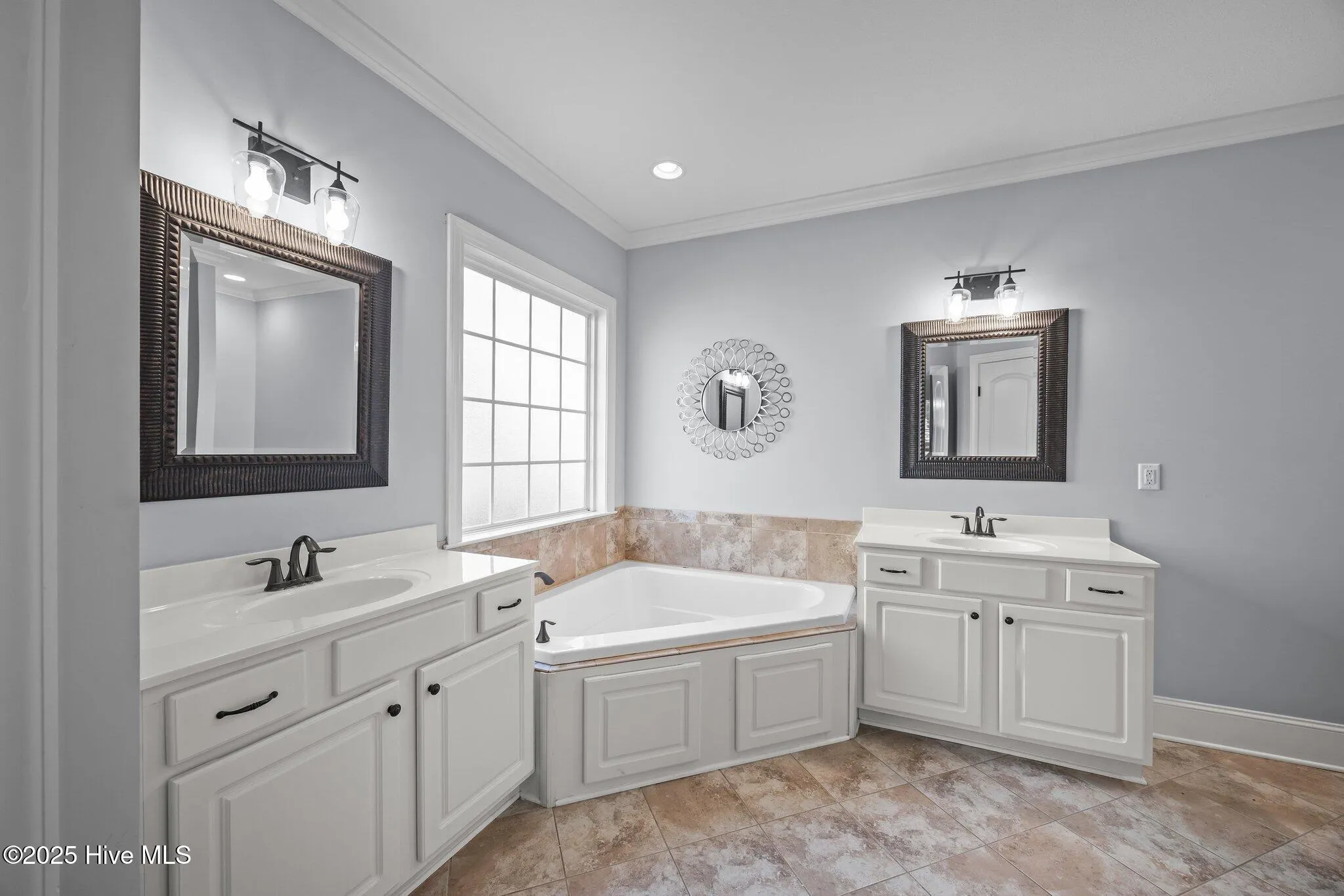 Greenville, North Carolina 27834, United States, 3 Bedrooms Bedrooms, ,3 BathroomsBathrooms,Residential,Active,161907