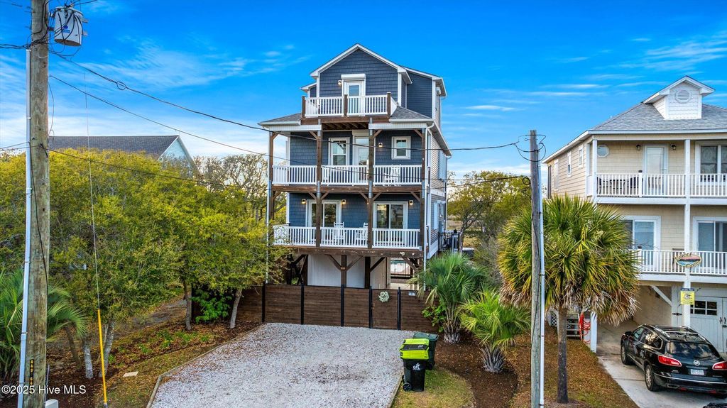 Photo of 1007 N New River Drive, Surf City, NC 28445 (MLS # 100527858)