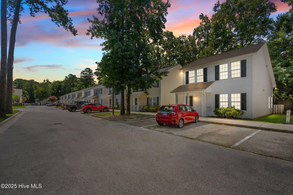 Photo of 4516 Crawdad Court, Wilmington, NC 28405 (MLS # 100530305)