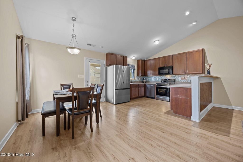 Photo of 314 Jasmine Lane, Jacksonville, NC 28546 (MLS # 100530161)