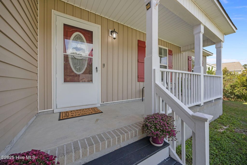 Photo of 314 Jasmine Lane, Jacksonville, NC 28546 (MLS # 100530161)