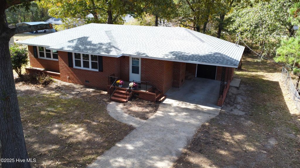 Photo of 203 Ervin Drive, Goldsboro, NC 27534 (MLS # 100538133)
