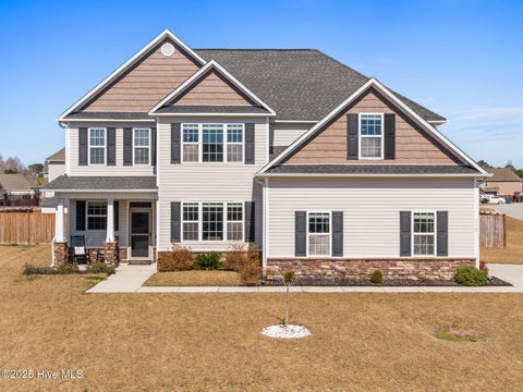 Featured picture for the property 100493556