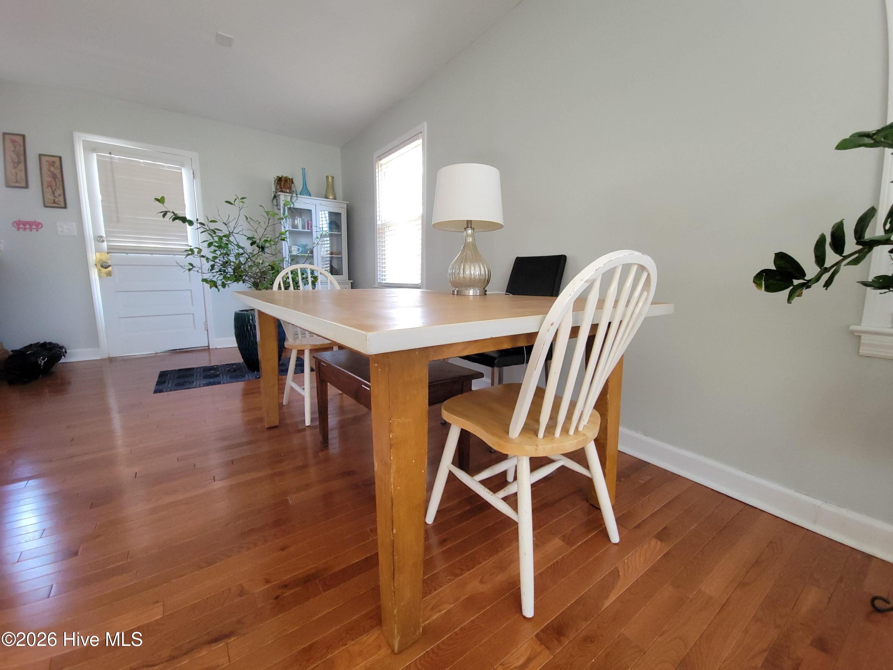 2038 Washington Street