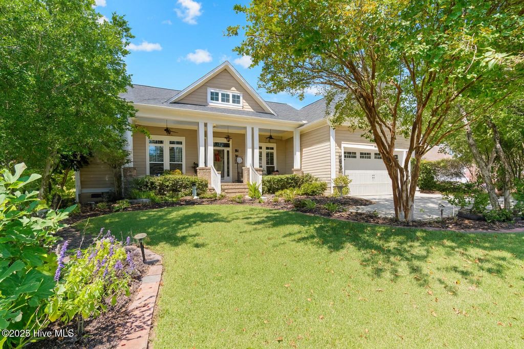 Photo of 3064 Irwin Drive SE, Southport, NC 28461 (MLS # 100529311)