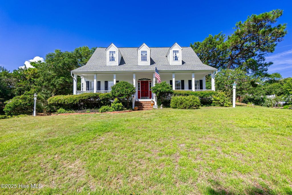 Photo of 109 Lobster Lane, Emerald Isle, NC 28594 (MLS # 100516943)