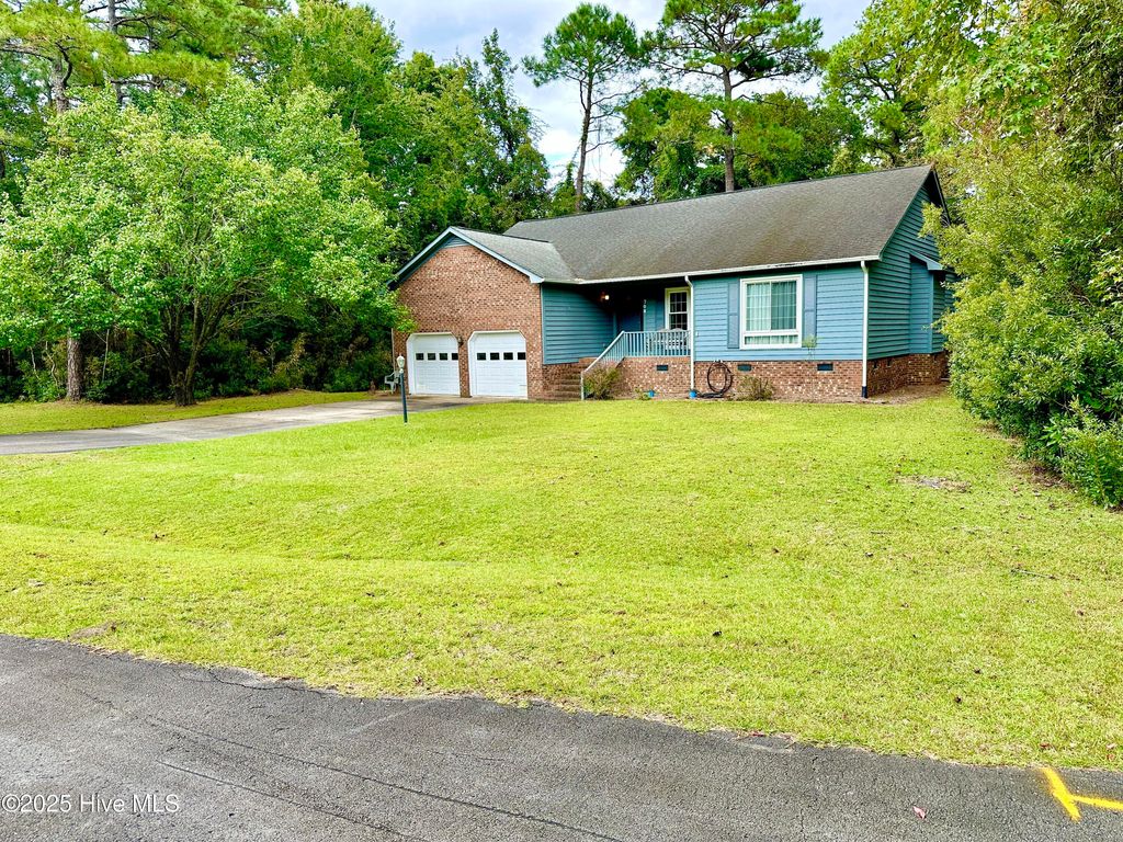 Photo of 708 Mistique Court, New Bern, NC 28560 (MLS # 100535775)