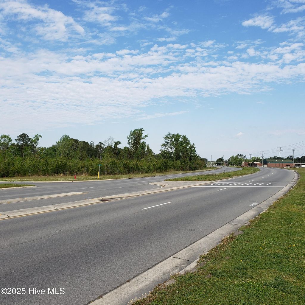 Photo of 1110 Piney Green Road, Jacksonville, NC 28546 (MLS # 100520198)