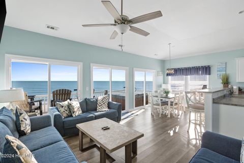 A home in North Topsail Beach