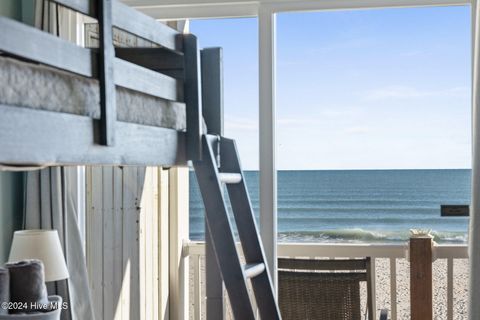 A home in North Topsail Beach