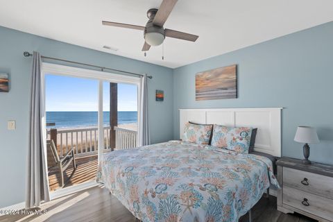 A home in North Topsail Beach