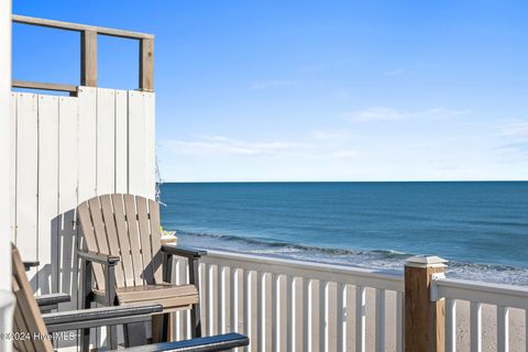 A home in North Topsail Beach