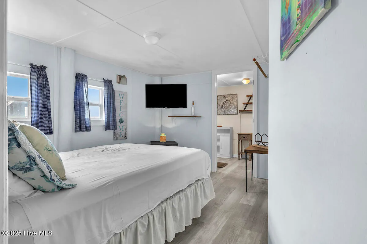 Oak Island, North Carolina 28465, United States, 2 Bedrooms Bedrooms, ,2 BathroomsBathrooms,Residential,Active,95410