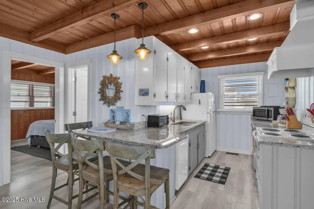 Oak Island, North Carolina 28465, United States, 2 Bedrooms Bedrooms, ,2 BathroomsBathrooms,Residential,Active,95410