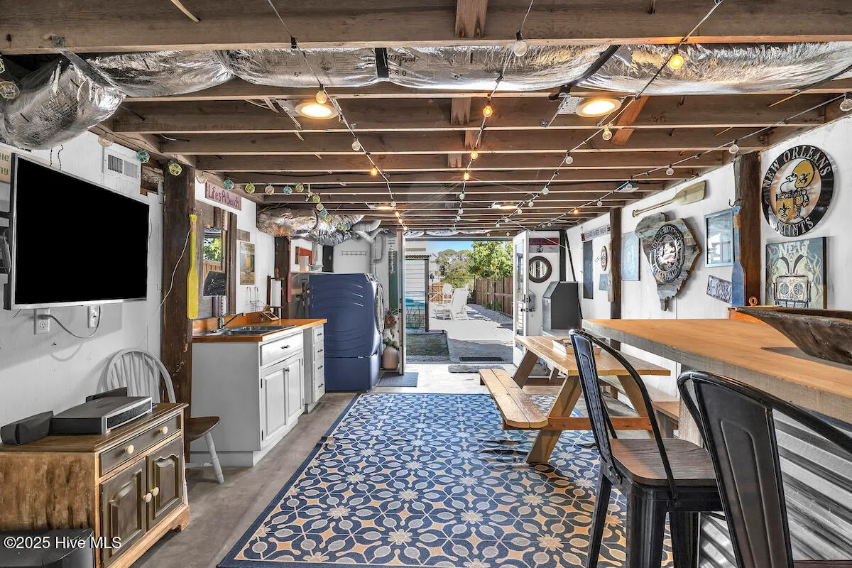 Oak Island, North Carolina 28465, United States, 2 Bedrooms Bedrooms, ,2 BathroomsBathrooms,Residential,Active,95410