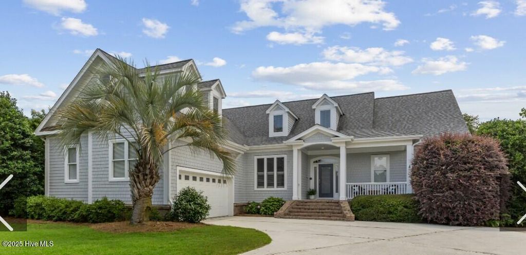 Photo of 107 N Stargazer Court, Hampstead, NC 28443 (MLS # 100514822)