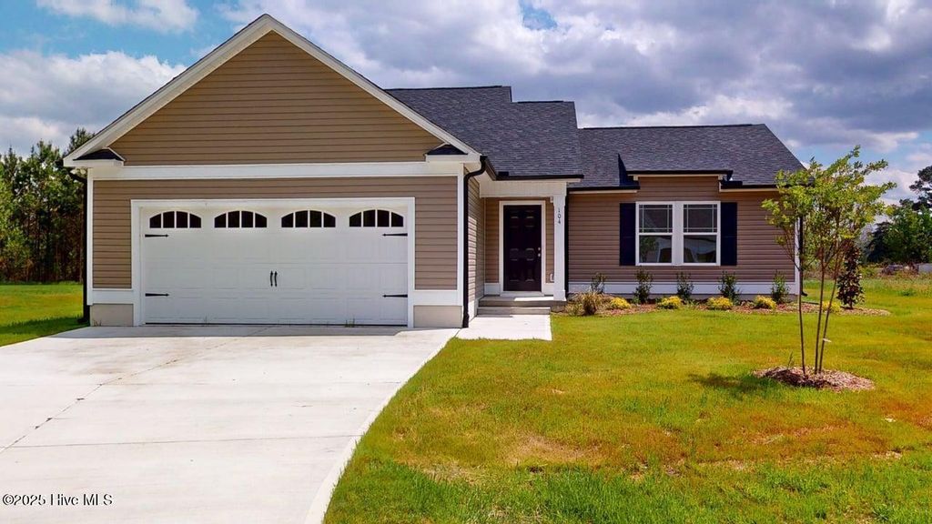 Photo of 104 Windemere Lane, Goldsboro, NC 27530 (MLS # 100505407)