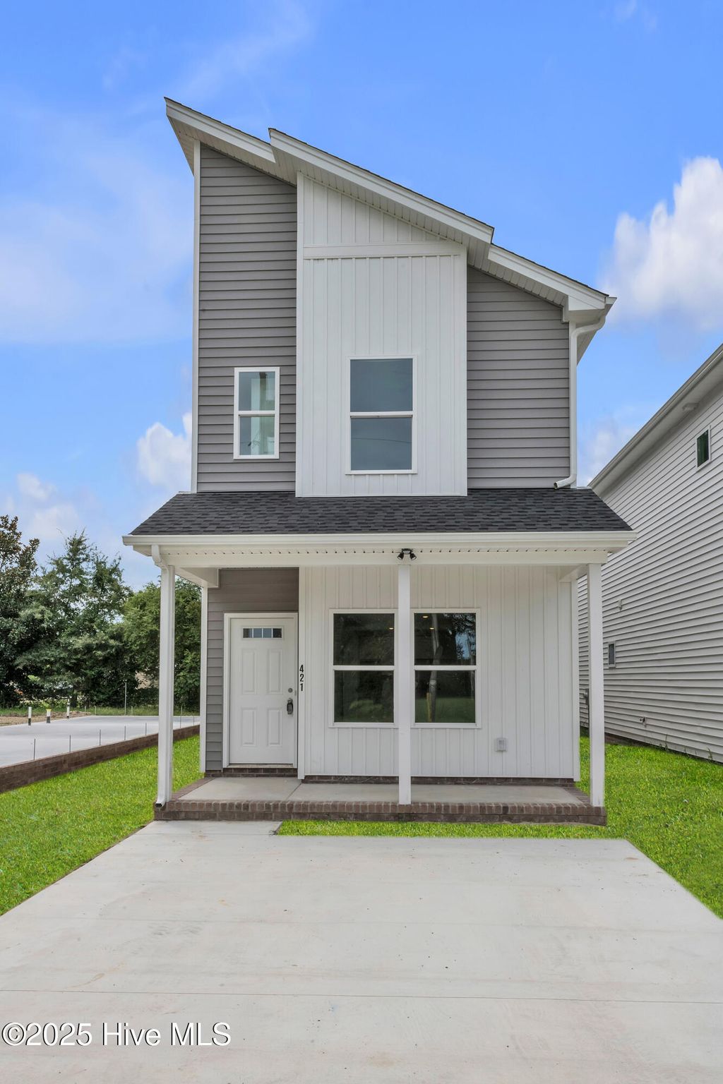 Photo of 421 Elcinoca Drive, Elizabeth City, NC 27909 (MLS # 100541483)